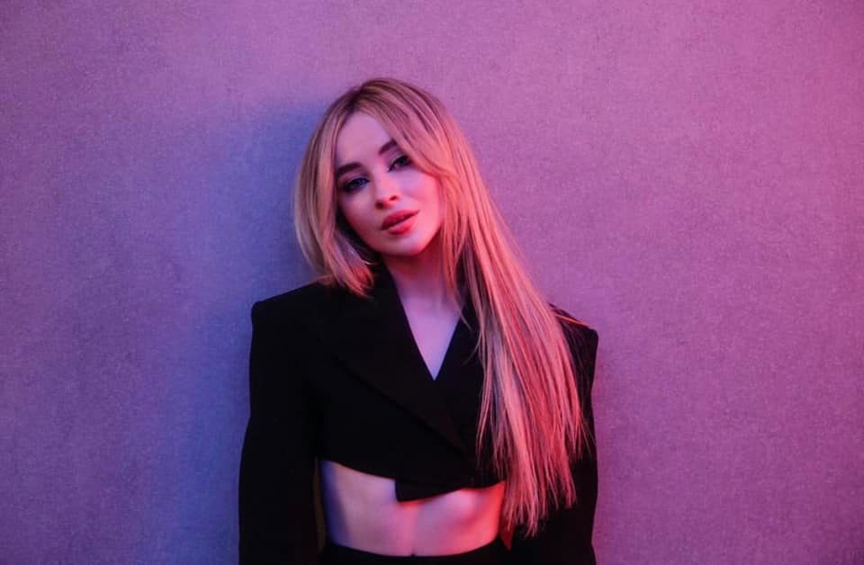 Sabrina Carpenter Releases New Single "SKIN," Signs to Island Records